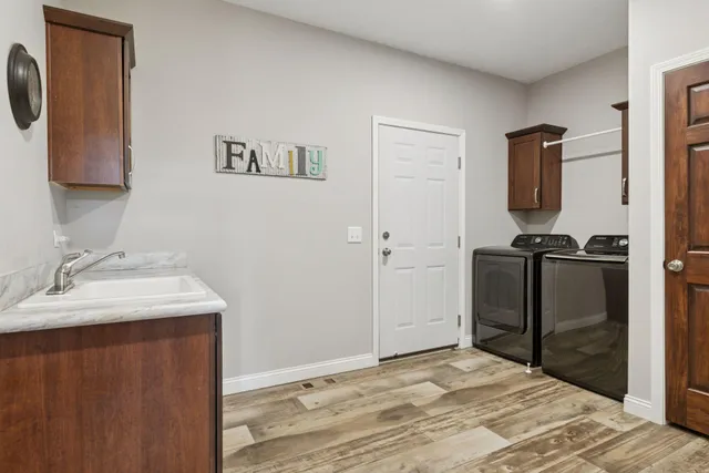 $499,900 | 21212 Old Lake George Boulevard, Oak Grove, MN 55303