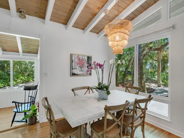 $8,000 | 1930 West Shell Lane, Vero Beach, FL 32963