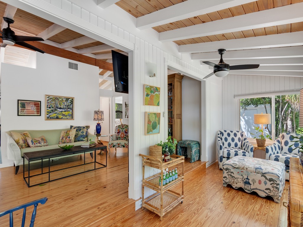 1930 West Shell Lane Vero Beach, FL 32963 - Photo 14 of 36