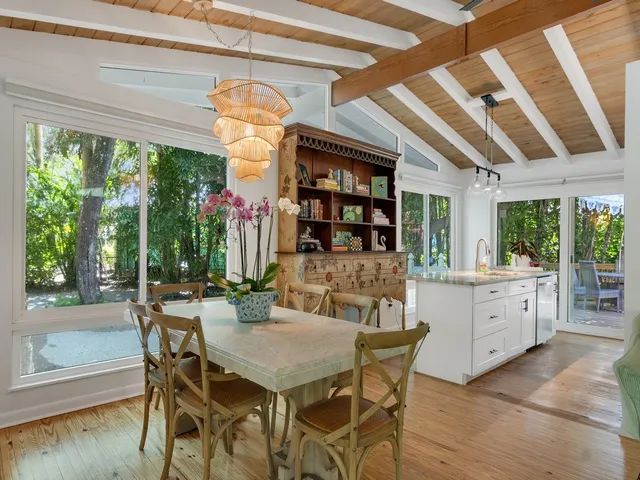 $8,000 | 1930 West Shell Lane, Vero Beach, FL 32963