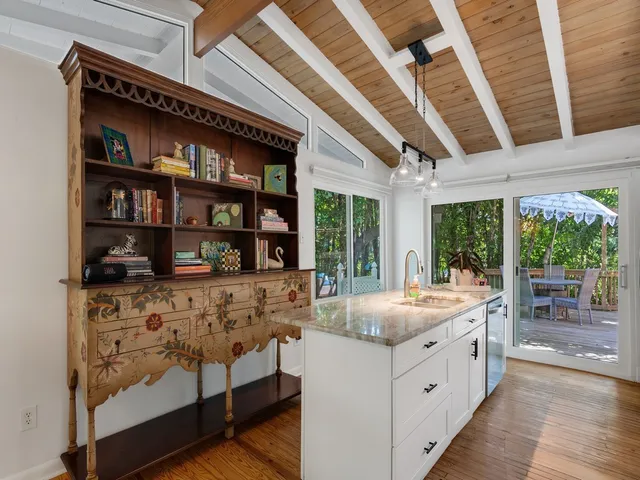 $8,000 | 1930 West Shell Lane, Vero Beach, FL 32963