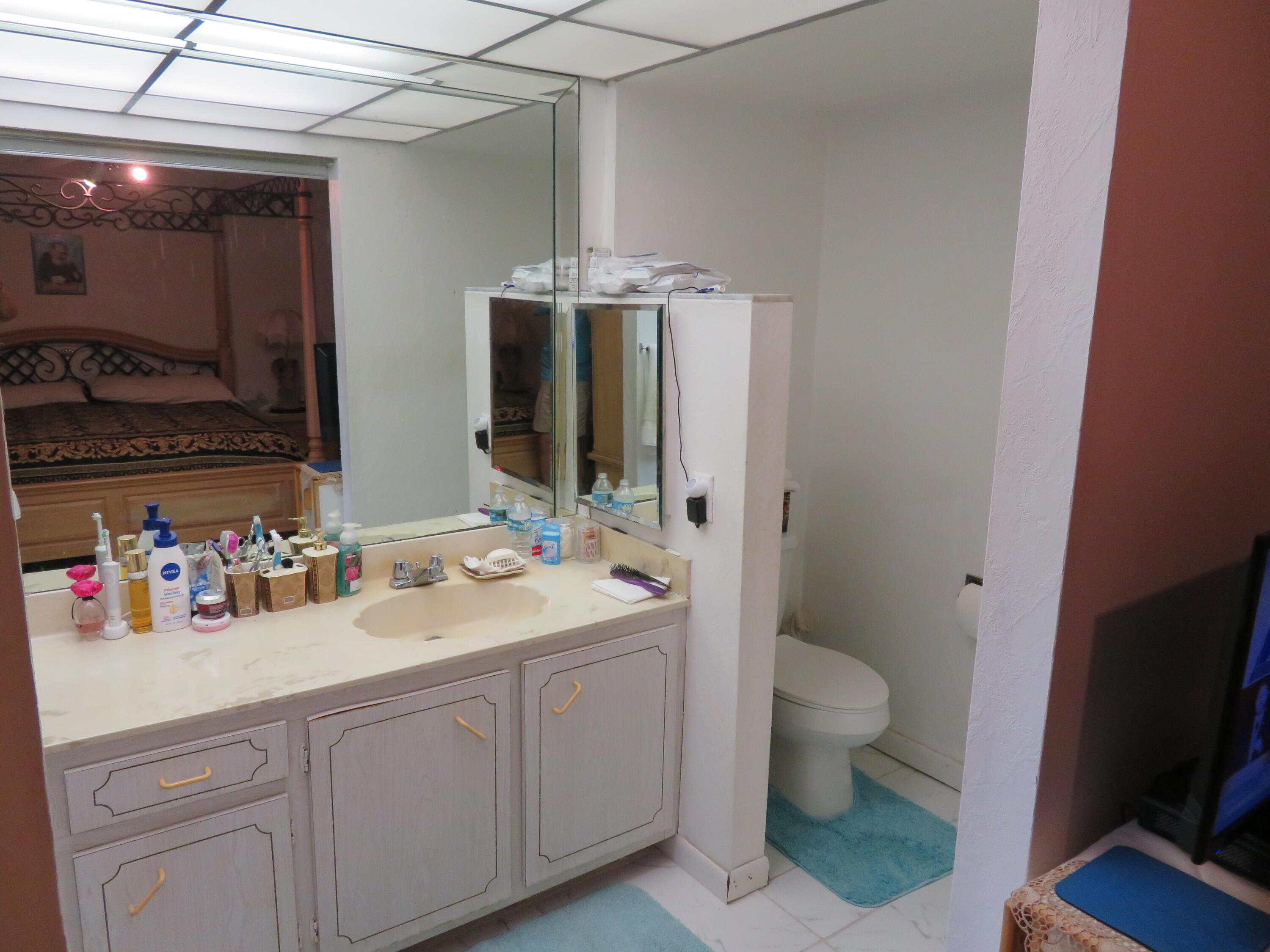 9233 Southwest 8th Street, Unit 207 Boca Raton, FL 33428 - Photo 36 of 42 70 9233-207 MBath