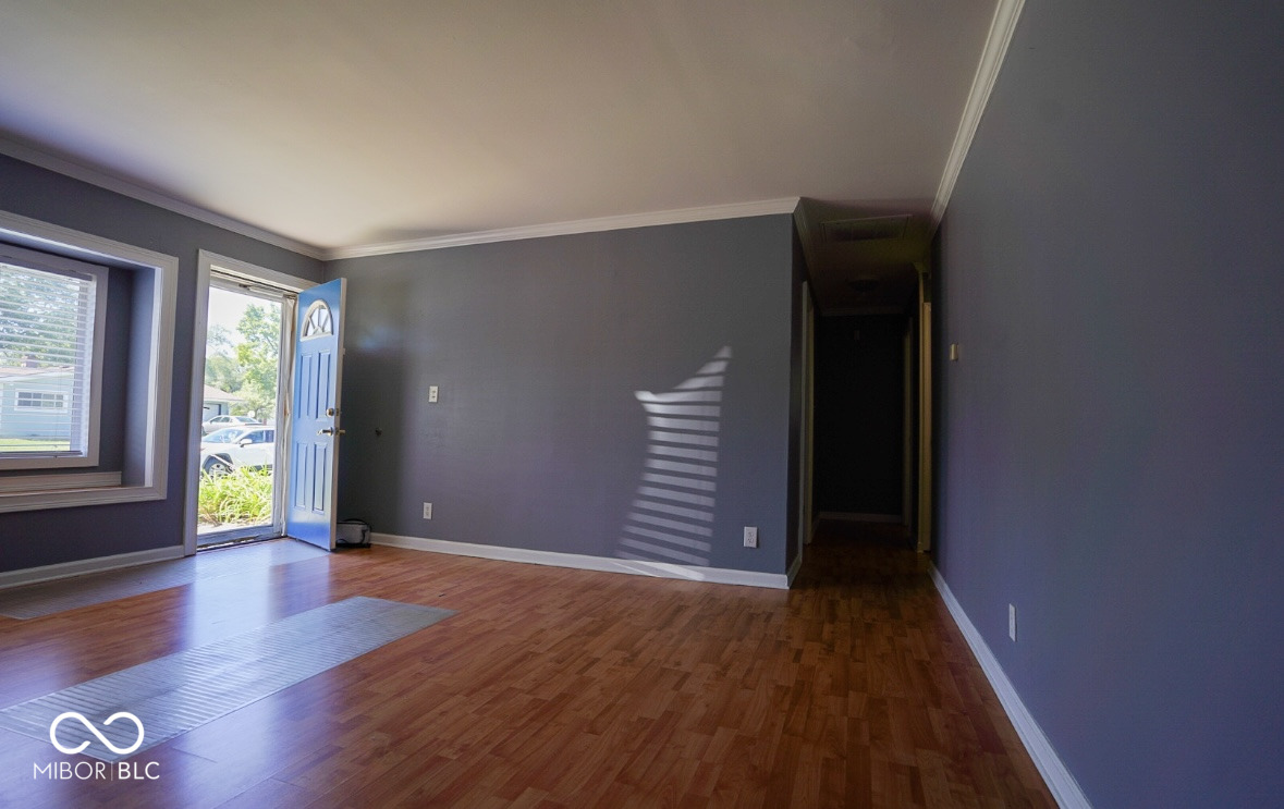 2359 Courtney Road Indianapolis, IN 46219 - Photo 7 of 43 Gallery Image 7