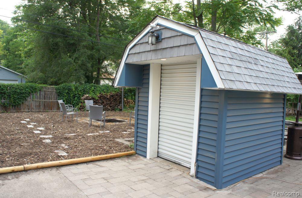 3322 Emmons Avenue Rochester Hills, MI 48307 - Photo 35 of 51