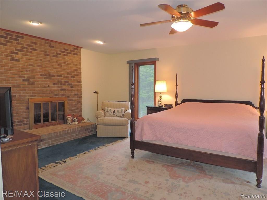 1005 Pine Ridge Road Milford, MI 48380 - Photo 37 of 76 DSCN7217 - Copy - Copy.JPG