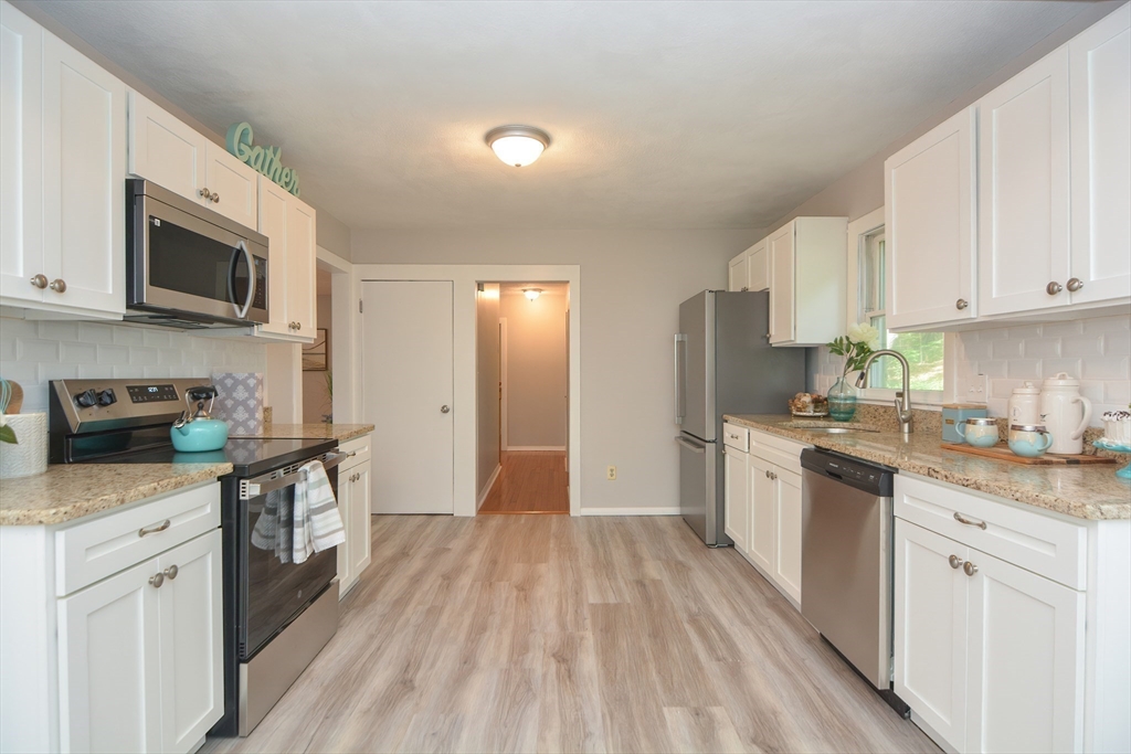 16 West Street Natick, MA 01760 - Photo 7 of 21