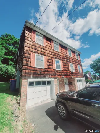 $3,500 | 313 Flax Hill Road, Unit A, Norwalk, CT 06854