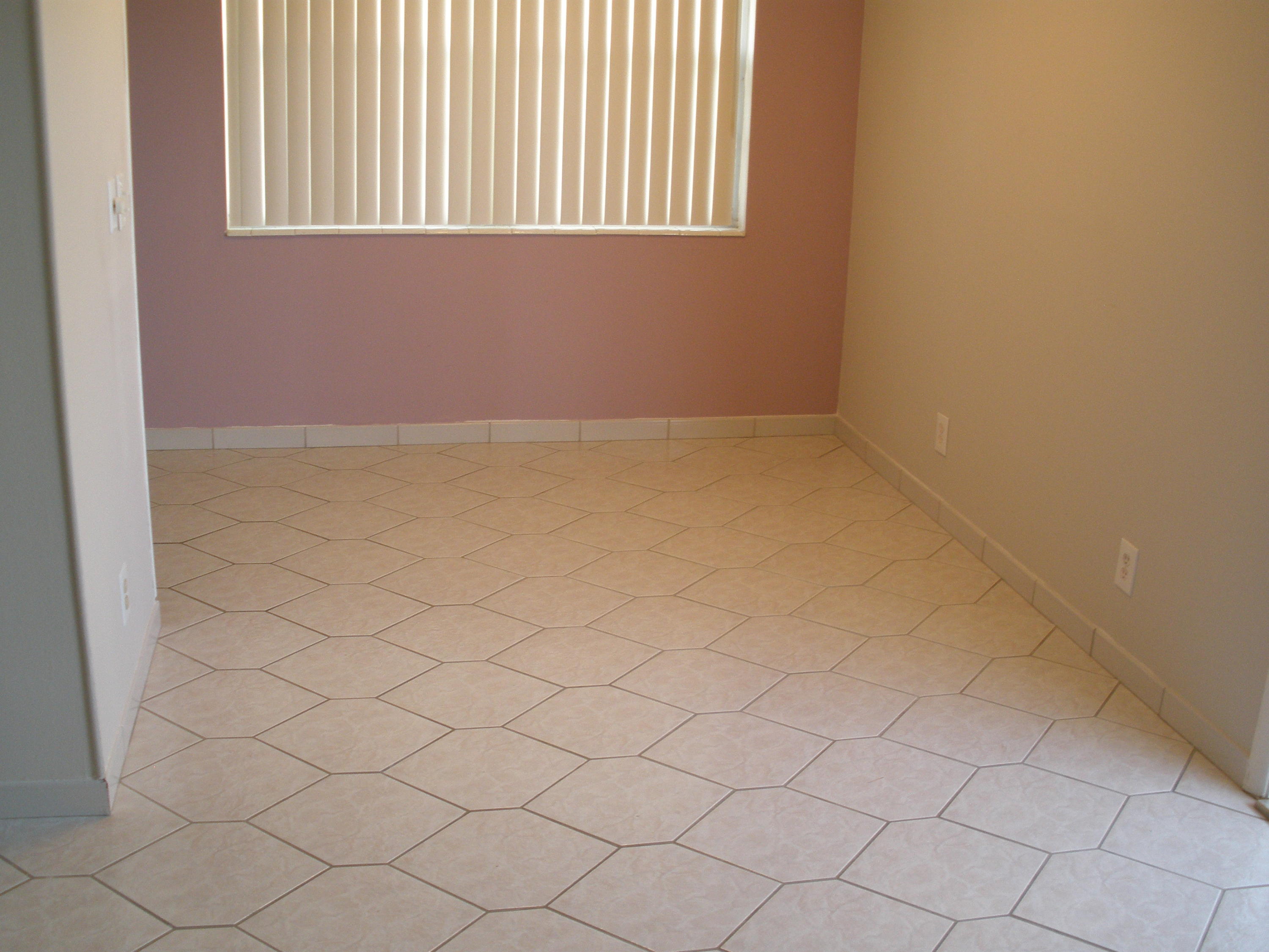 368 Mansfield I Boca Raton, FL 33434 - Photo 8 of 13 019