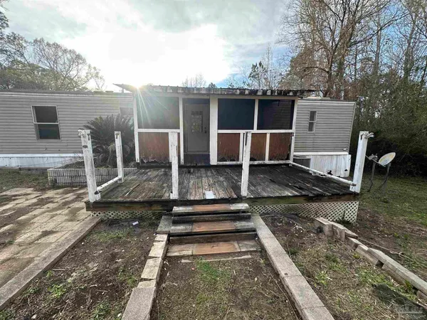 $49,997 | 222 Vann Circle, Laurel Hill, FL 32567