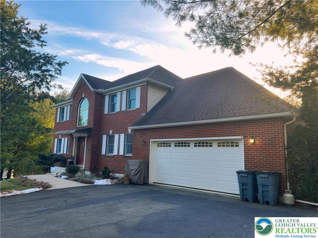 90 Halina Way Kunkletown, PA 18058 - Photo 2 of 32 a house that has a tree in front of it