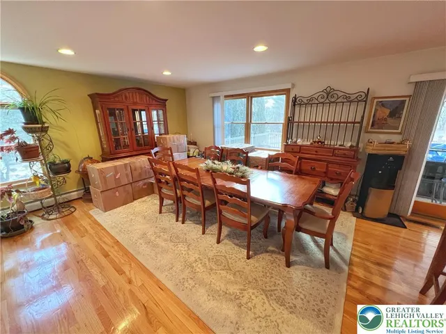 $520,000 | 90 Halina Way, Kunkletown, PA 18058