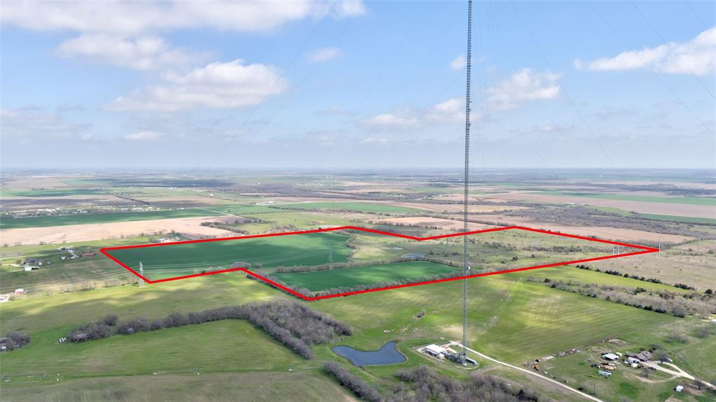 1086 Cobler Road Collinsville, TX 76233 - Photo 12 of 40 a view of a tennis court