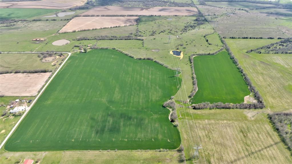 1086 Cobler Road Collinsville, TX 76233 - Photo 19 of 40 an aerial view of a residential houses with outdoor space