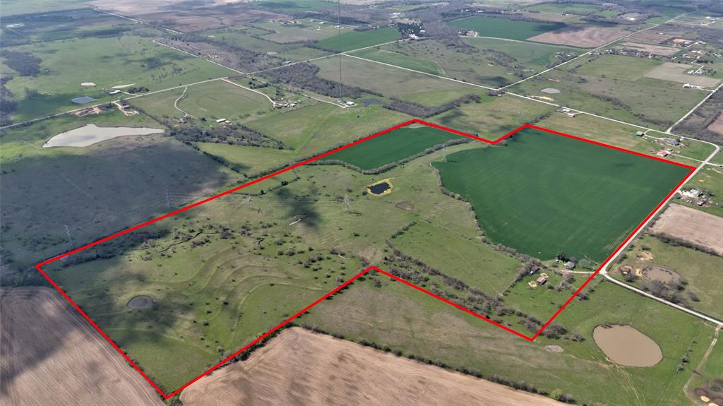 1086 Cobler Road Collinsville, TX 76233 - Photo 34 of 40 a view of a tennis court