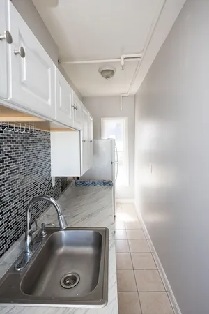 $2,500 | 92 Green Hill Parkway, Unit 2, Worcester, MA 01605