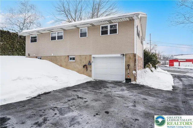 $410,000 | 504 Washington Boulevard, Bangor, PA 18013