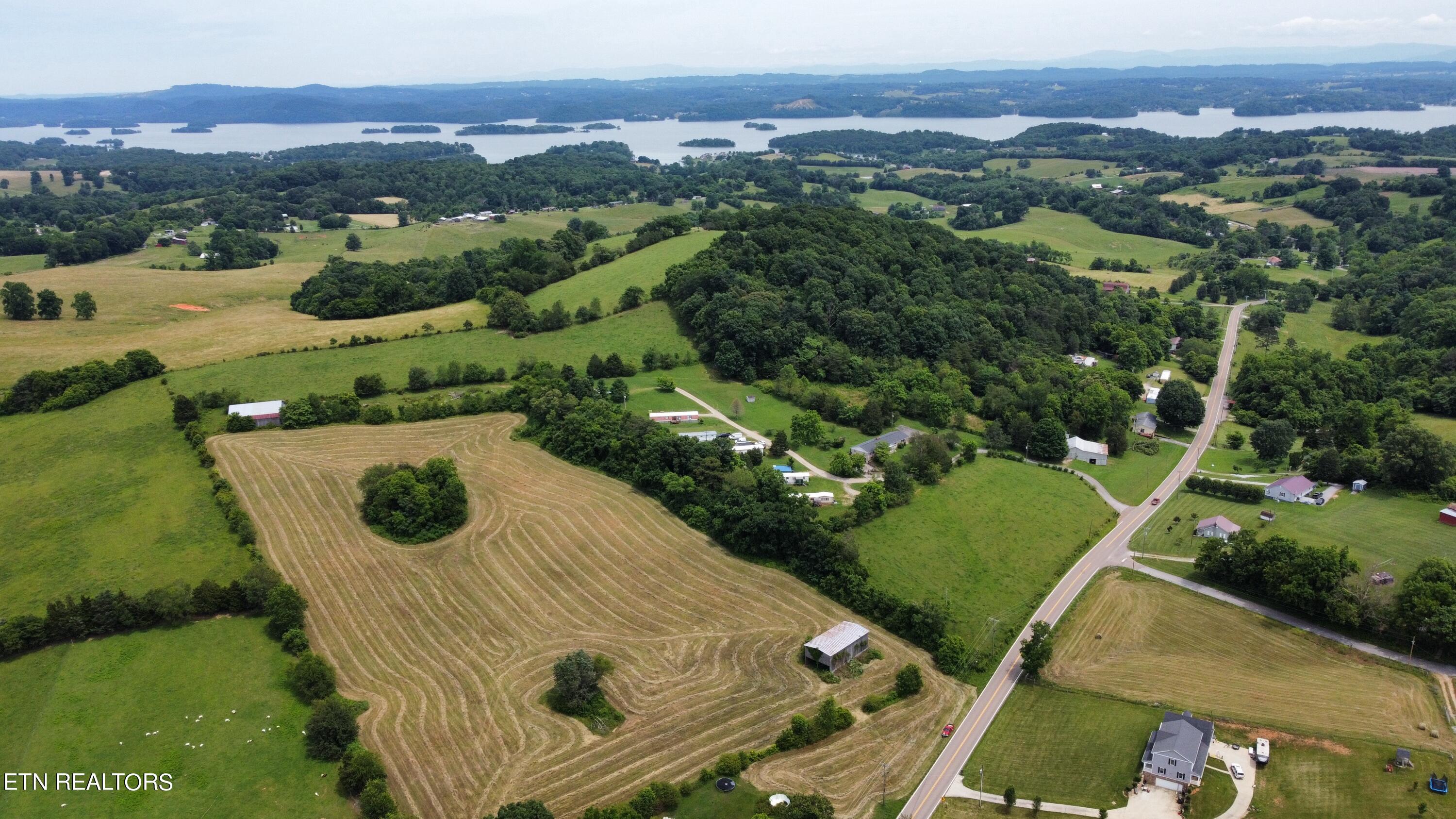 4109 Highway 92 Rutledge, TN 37861 - Photo 34 of 41 Photo May 31 2024, 2 36 26 PM