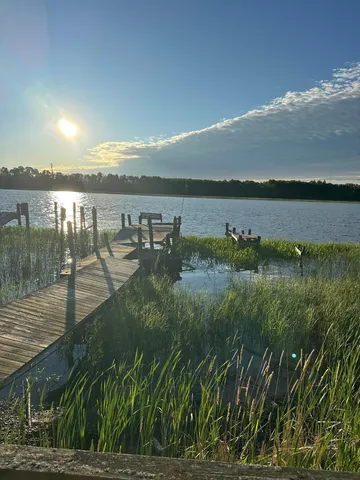 $249,000 | 2022 Stanton Drive Northwest, Baudette, MN 56623