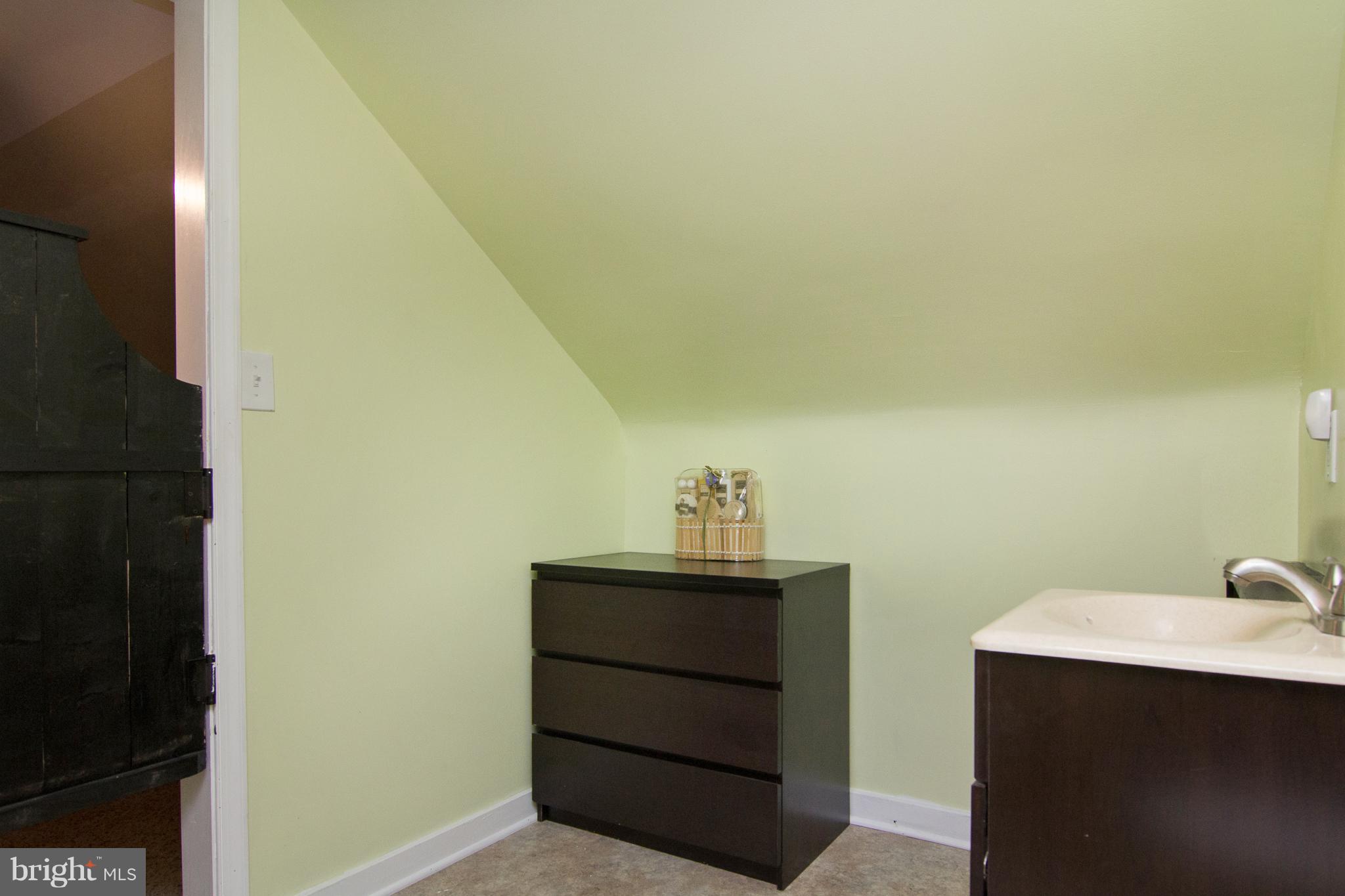 2701 Garnet Road Baltimore, MD 21234 - Photo 24 of 30 Bedroom (Master)