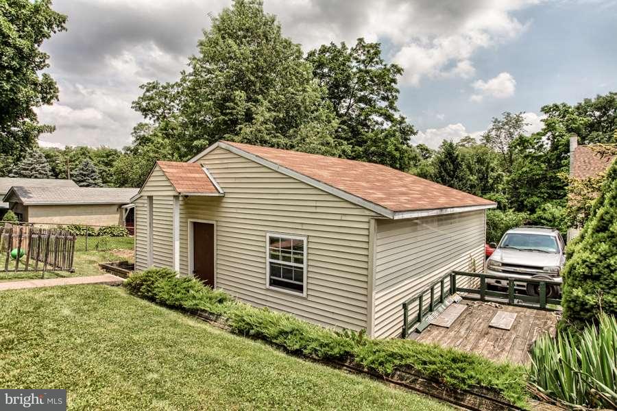 614 2nd Street Enhaut, PA 17113 - Photo 23 of 25