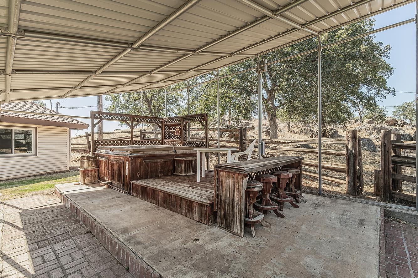 22085 Watts Valley Road Sanger, CA 93657 - Photo 36 of 98