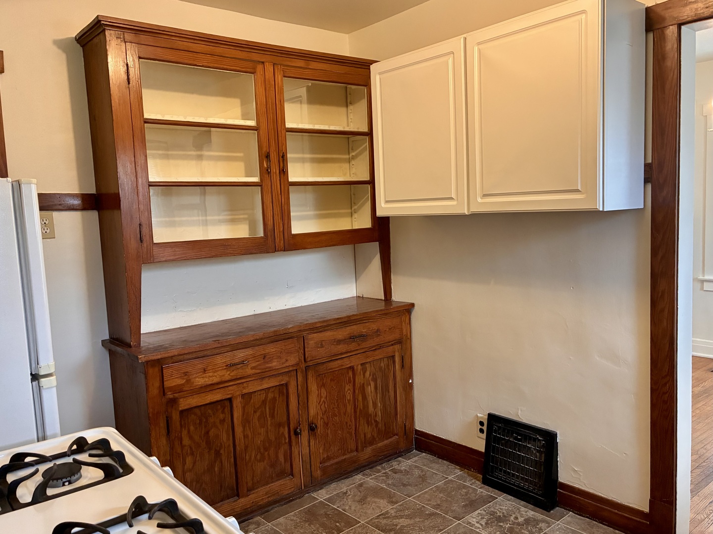 254 Edward Street Sycamore, IL 60178 - Photo 8 of 23