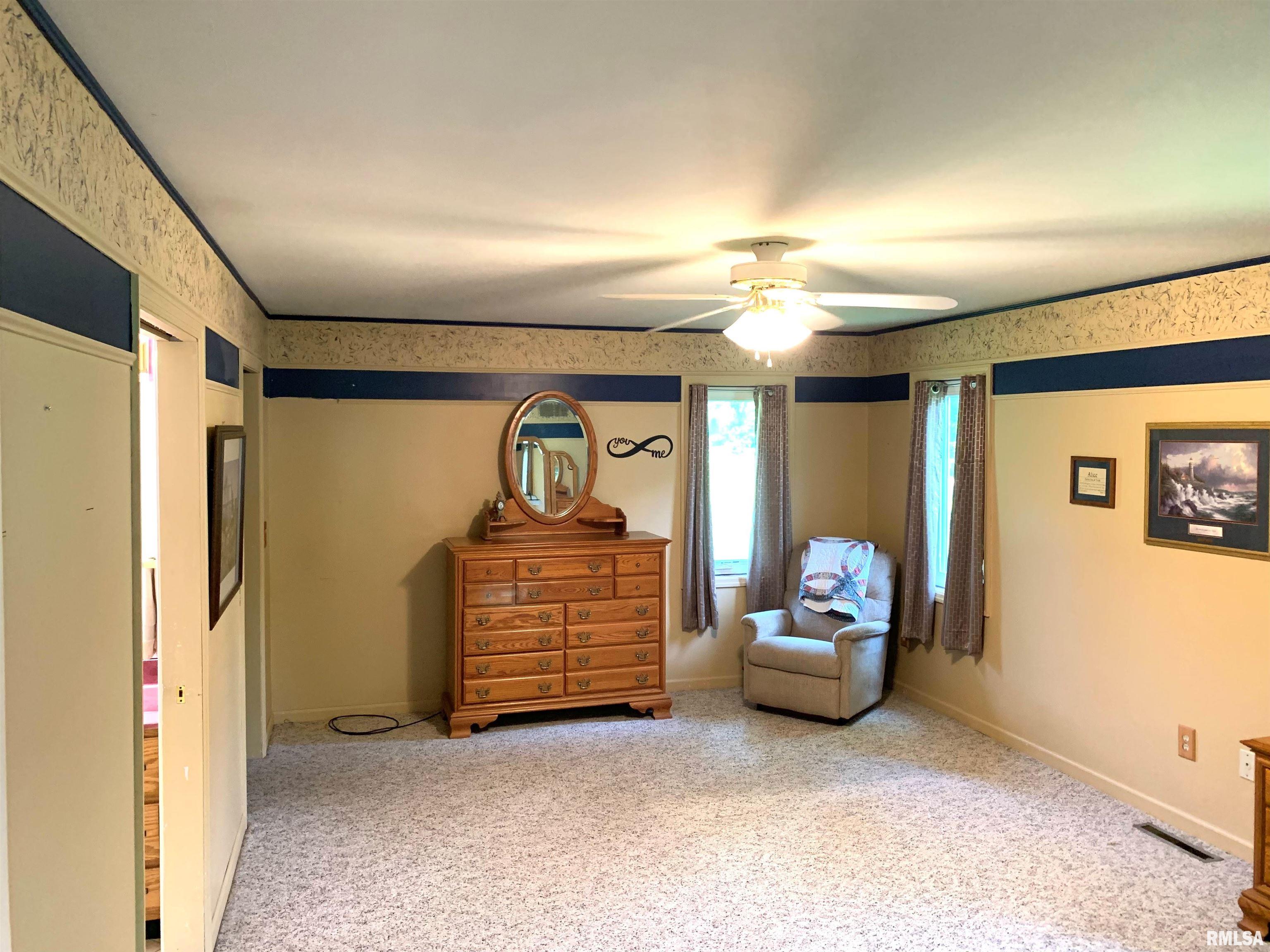 120 Roanoke Drive Rochester, IL 62563 - Photo 26 of 33 Gallery Image 26