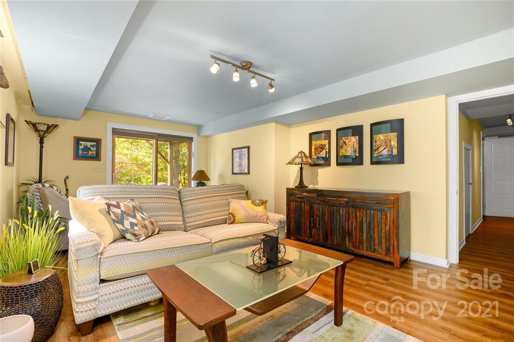 35 Ambler Road Asheville, NC 28805 - Photo 24 of 32 Gallery Image 24