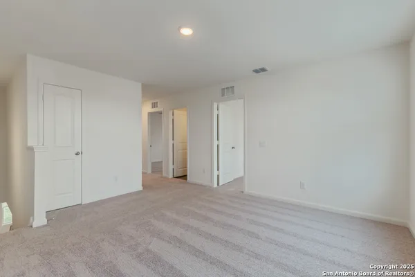 $1,725 | 7522 Burrowing Cobra, San Antonio, TX 78253