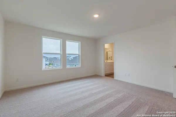$1,725 | 7522 Burrowing Cobra, San Antonio, TX 78253
