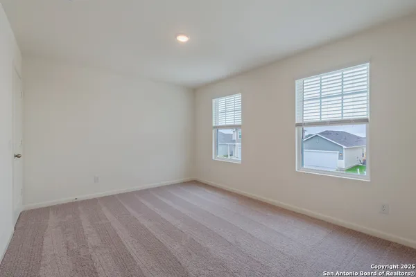 $1,725 | 7522 Burrowing Cobra, San Antonio, TX 78253