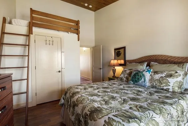 $2,490,000 | 1 Calle Marbella, Pensacola Beach, FL 32561