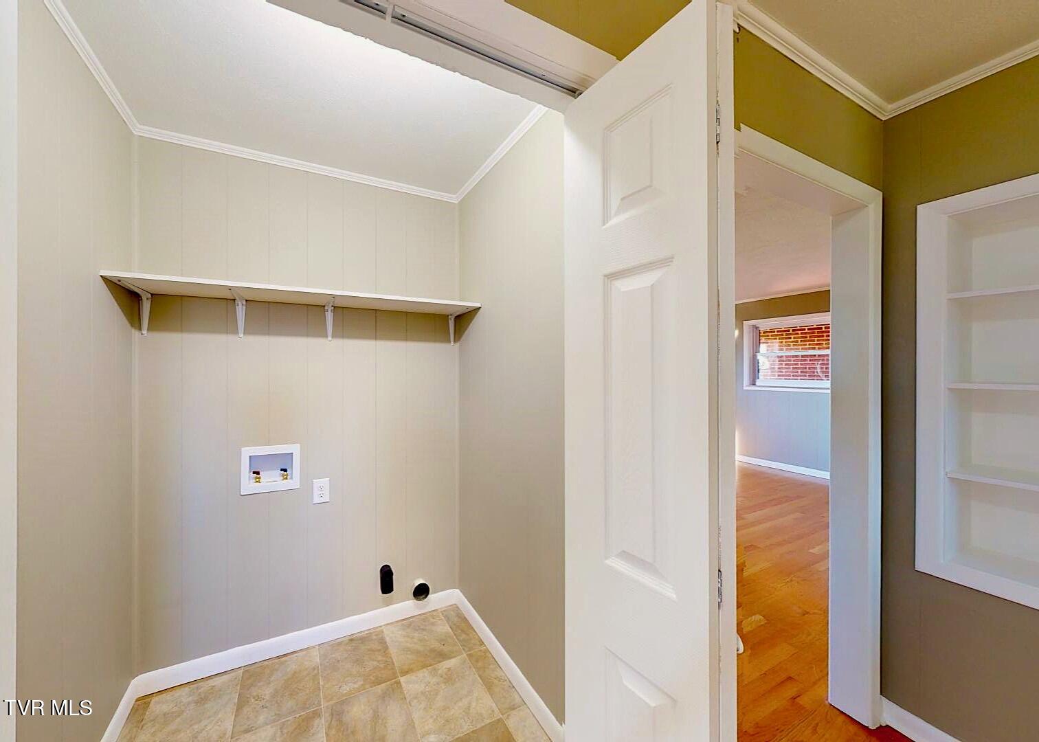 616 East Barton Ridge Road Greeneville, TN 37745 - Photo 12 of 39 13