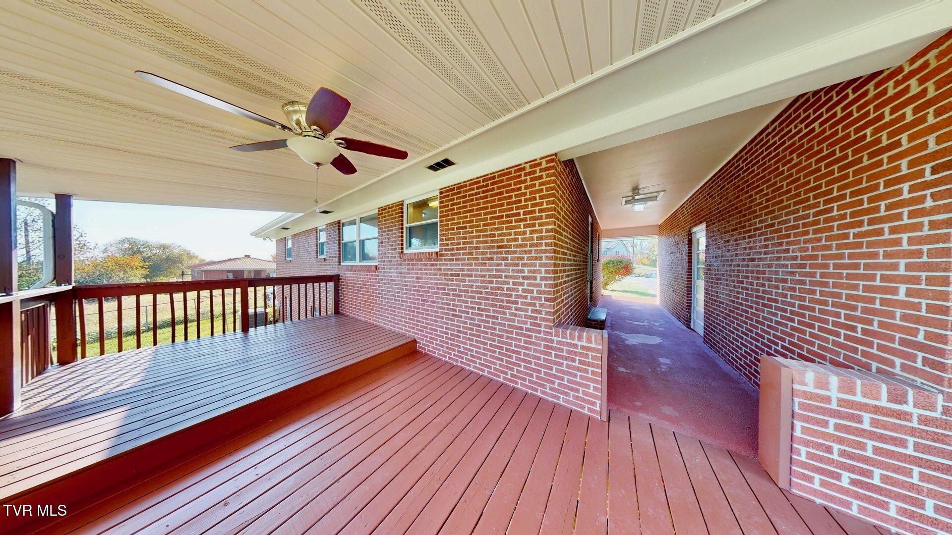 616 East Barton Ridge Road Greeneville, TN 37745 - Photo 29 of 39 26