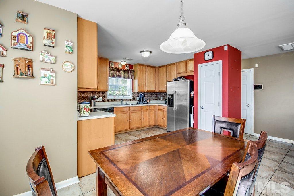 3116 Guiding Light Road Raleigh, NC 27610 - Photo 4 of 11