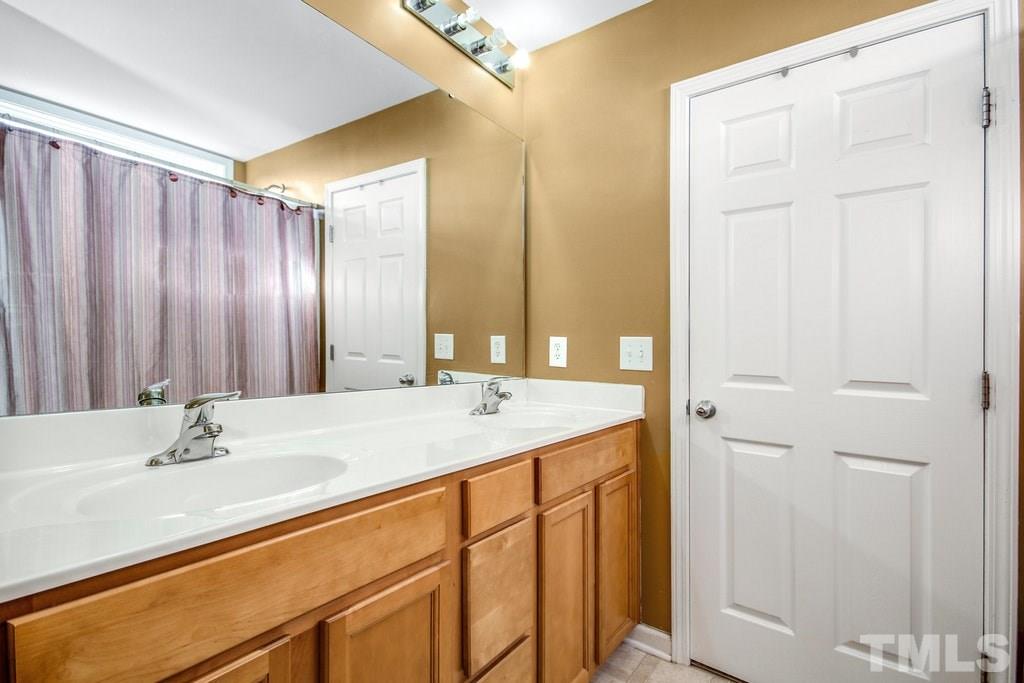 3116 Guiding Light Road Raleigh, NC 27610 - Photo 9 of 11