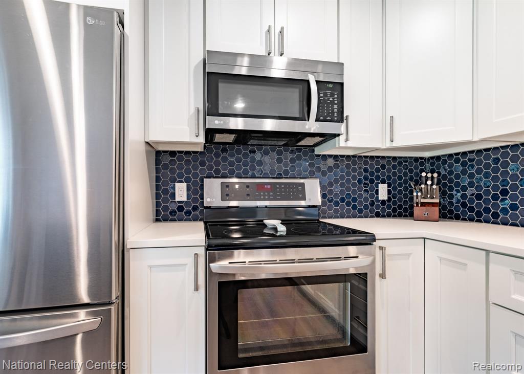 55 South Baldwin Road Oxford, MI 48371 - Photo 9 of 44 Gallery Image 9