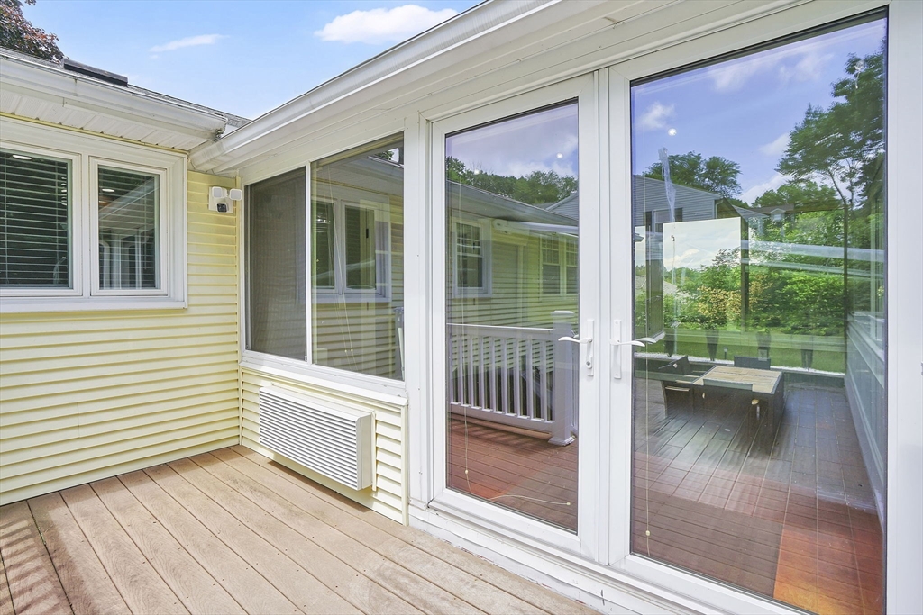 125 East Allen Ridge Road Springfield, MA 01118 - Photo 27 of 42