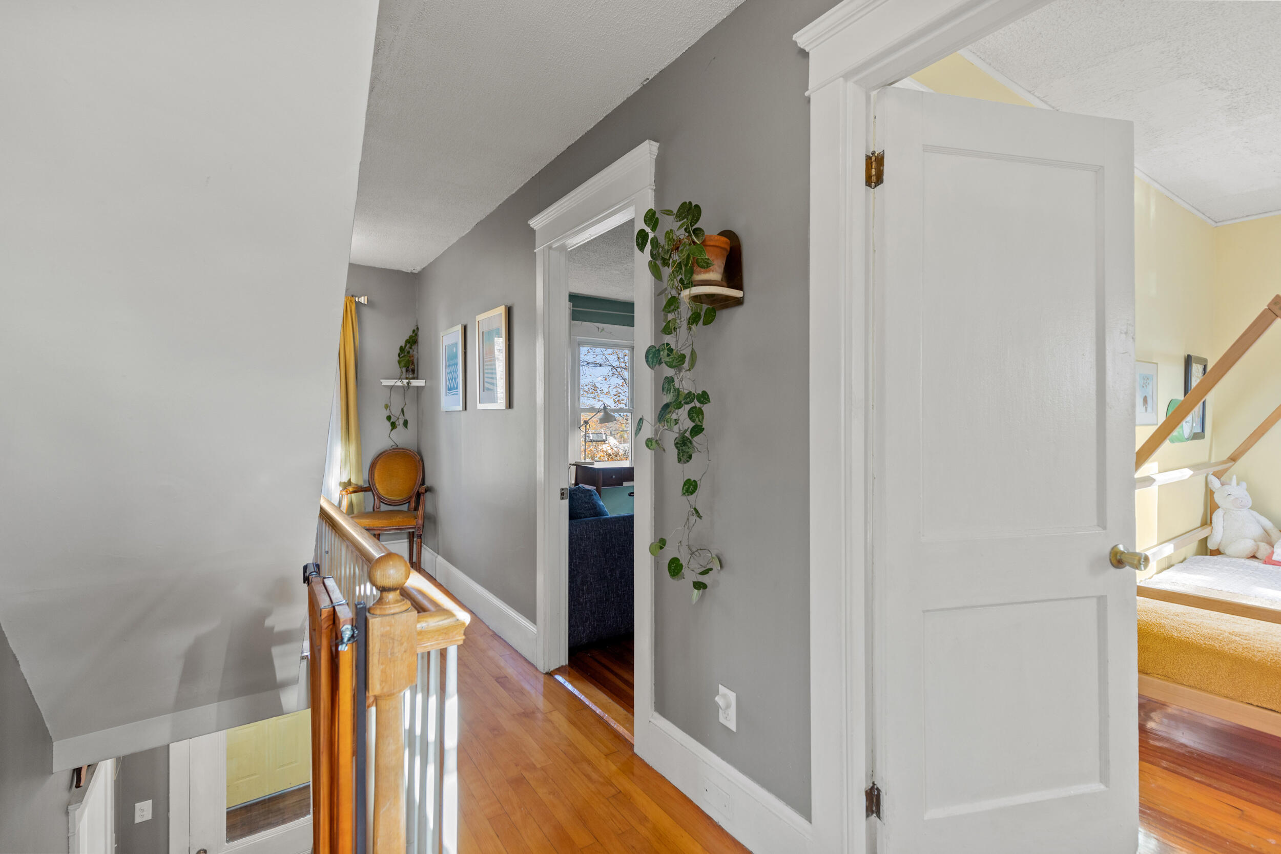 39 Mclean Street South Portland, ME 04106 - Photo 16 of 35 39 mclean st south portland-038