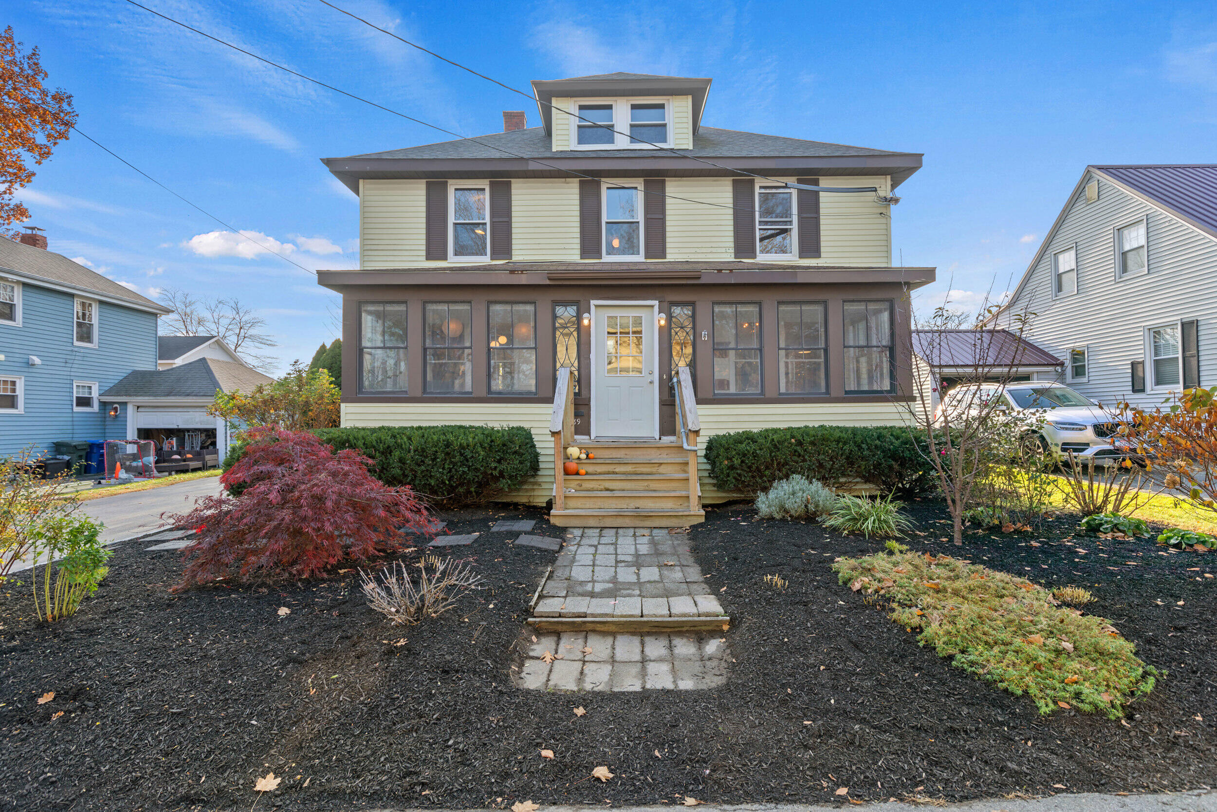39 Mclean Street South Portland, ME 04106 - Photo 2 of 35 39 mclean st south portland-002