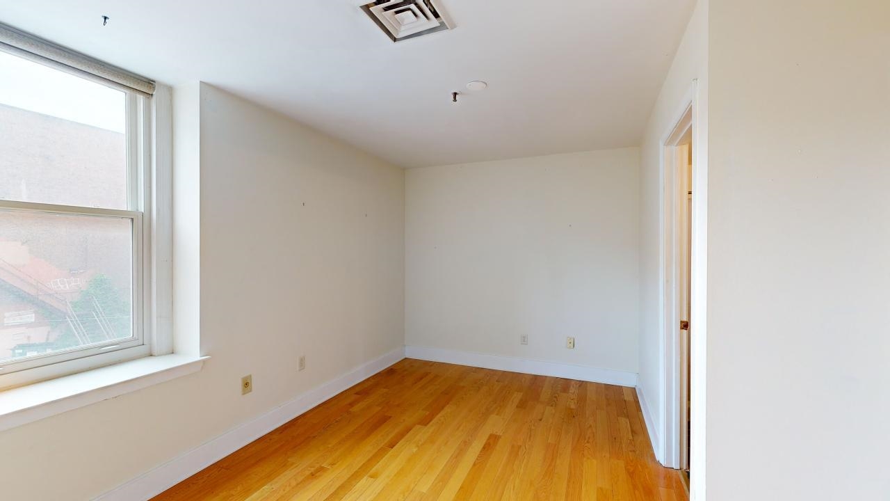 131 Main Street, Unit 210 Burlington, VT 05401 - Photo 14 of 24