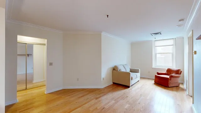 $325,000 | 131 Main Street, Unit 210, Burlington, VT 05401