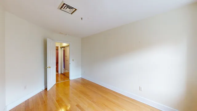 $325,000 | 131 Main Street, Unit 210, Burlington, VT 05401