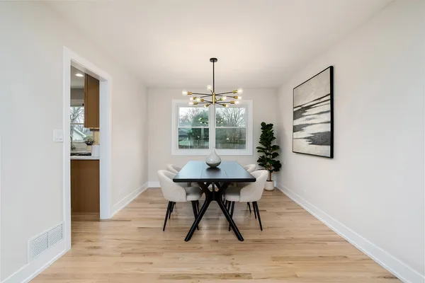 $675,000 | 530 Cumberland Trail, Elgin, IL 60123