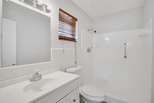 $3,500 | 113 Southeast 14th Street, Deerfield Beach, FL 33441