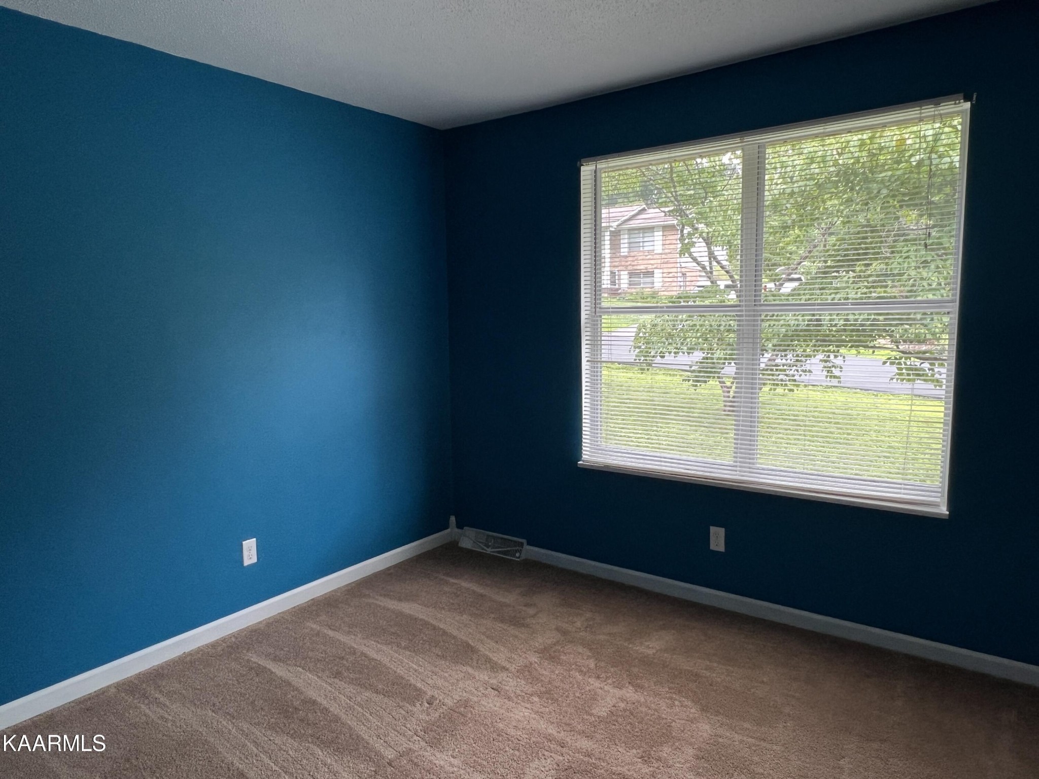 311 Oak Road Powell, TN 37849 - Photo 7 of 22 Gallery Image 7