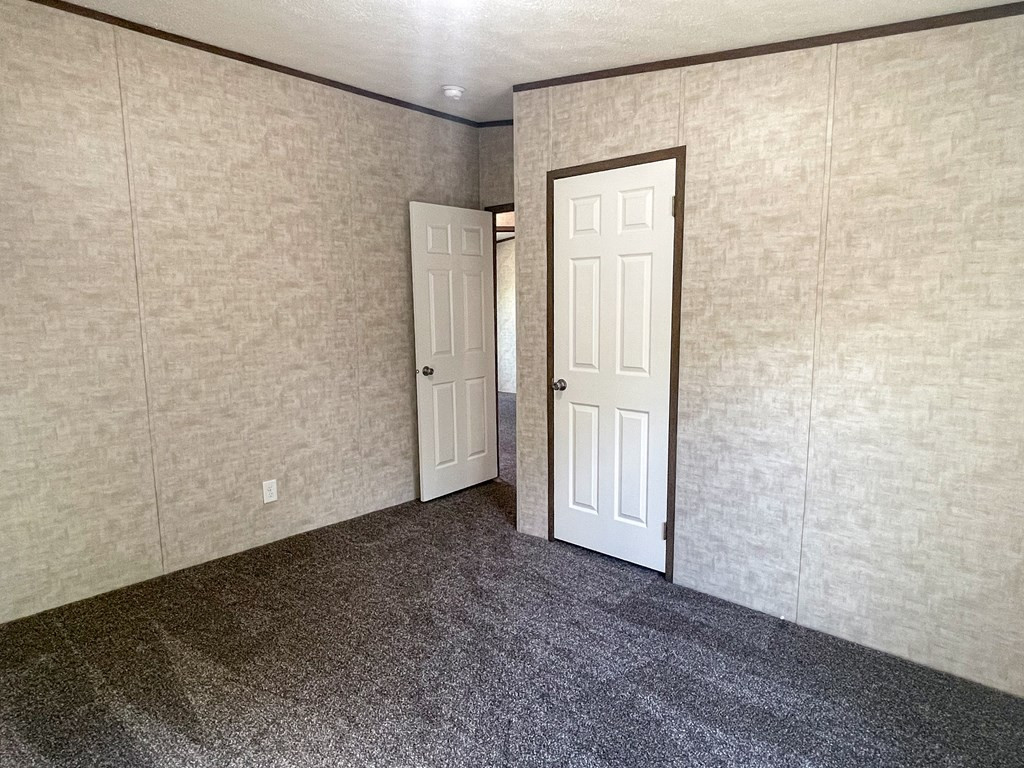 155 Bradford Road Plattsburgh, NY 12901 - Photo 21 of 23 Gallery Image 21