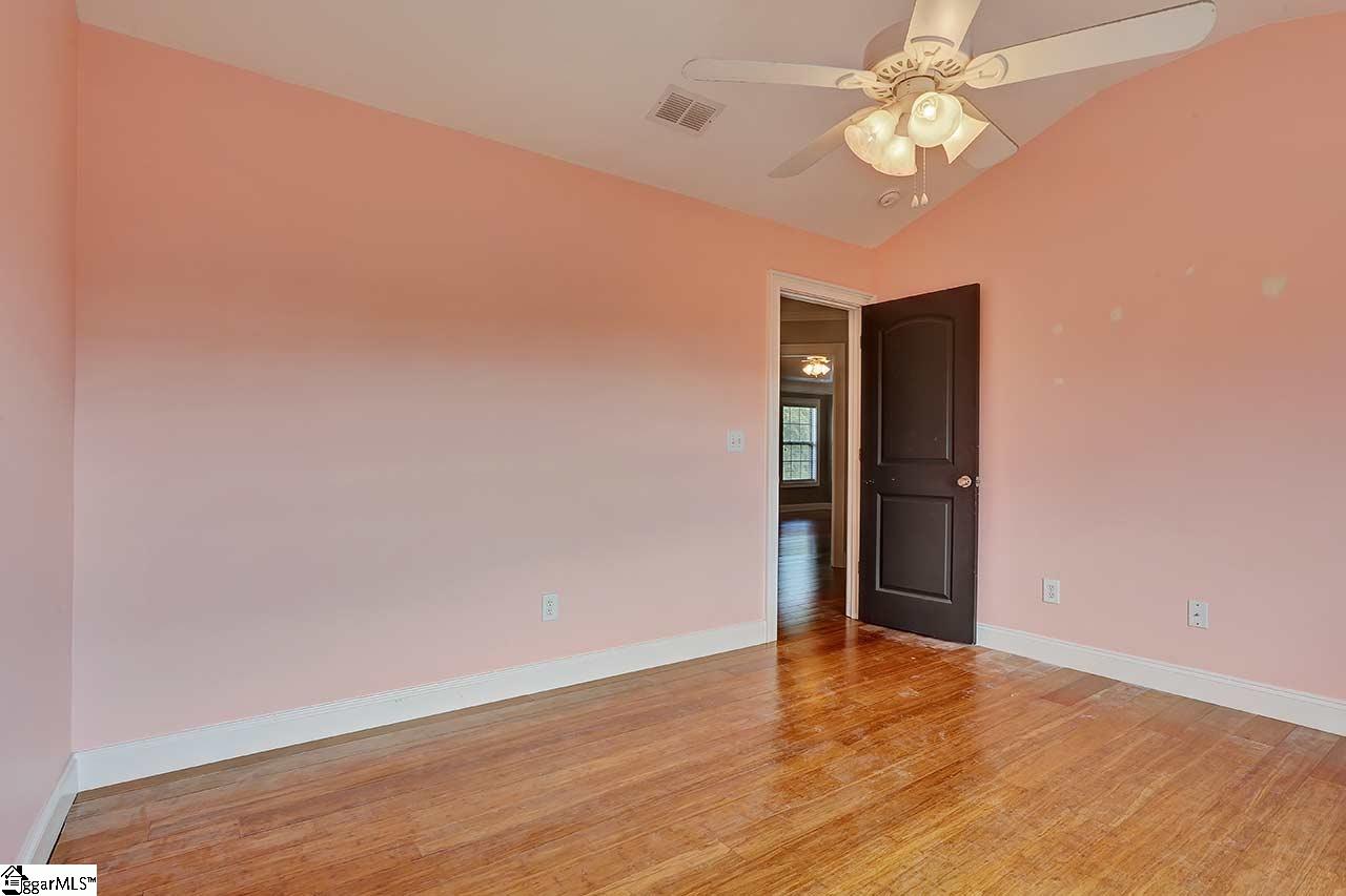 3 Ridgedale Way Simpsonville, SC 29681 - Photo 27 of 36 Gallery Image 27