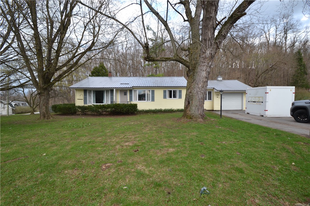 2148 East Street Palmyra, NY 14513 - Photo 3 of 27