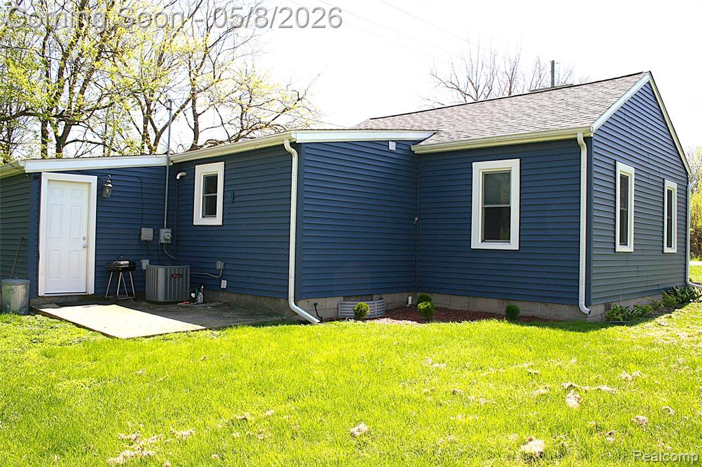 2199 Sandy Creek Road Monroe, MI 48162 - Photo 4 of 13